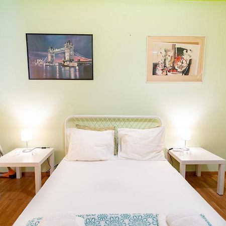 Ampelokipi Metro St. 2 Bedrooms 6 Pers. Apartment Atenas Exterior foto